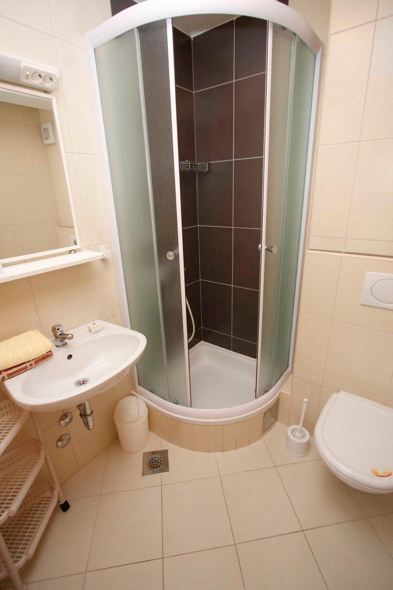 Apartmani Neva Makarska Exteriör bild